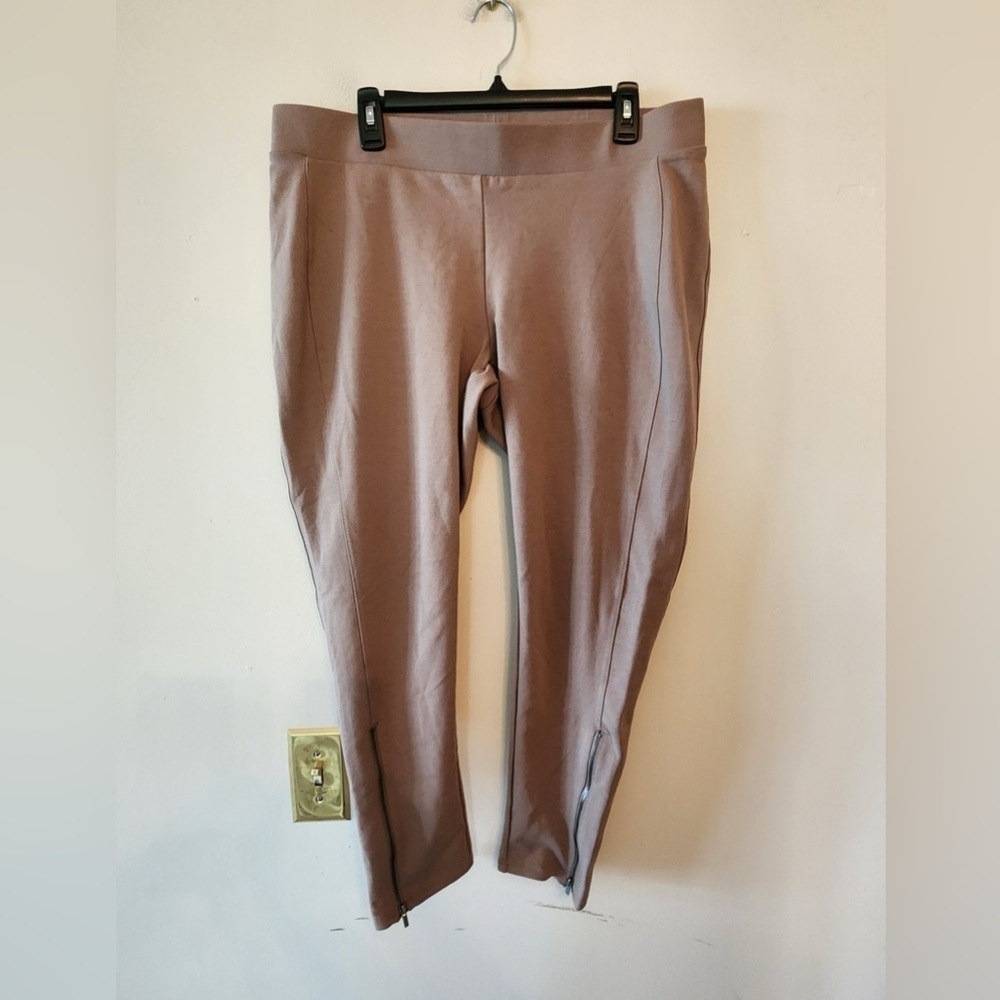 Lane Bryant brown high rise leggings with ankle zippers size 18